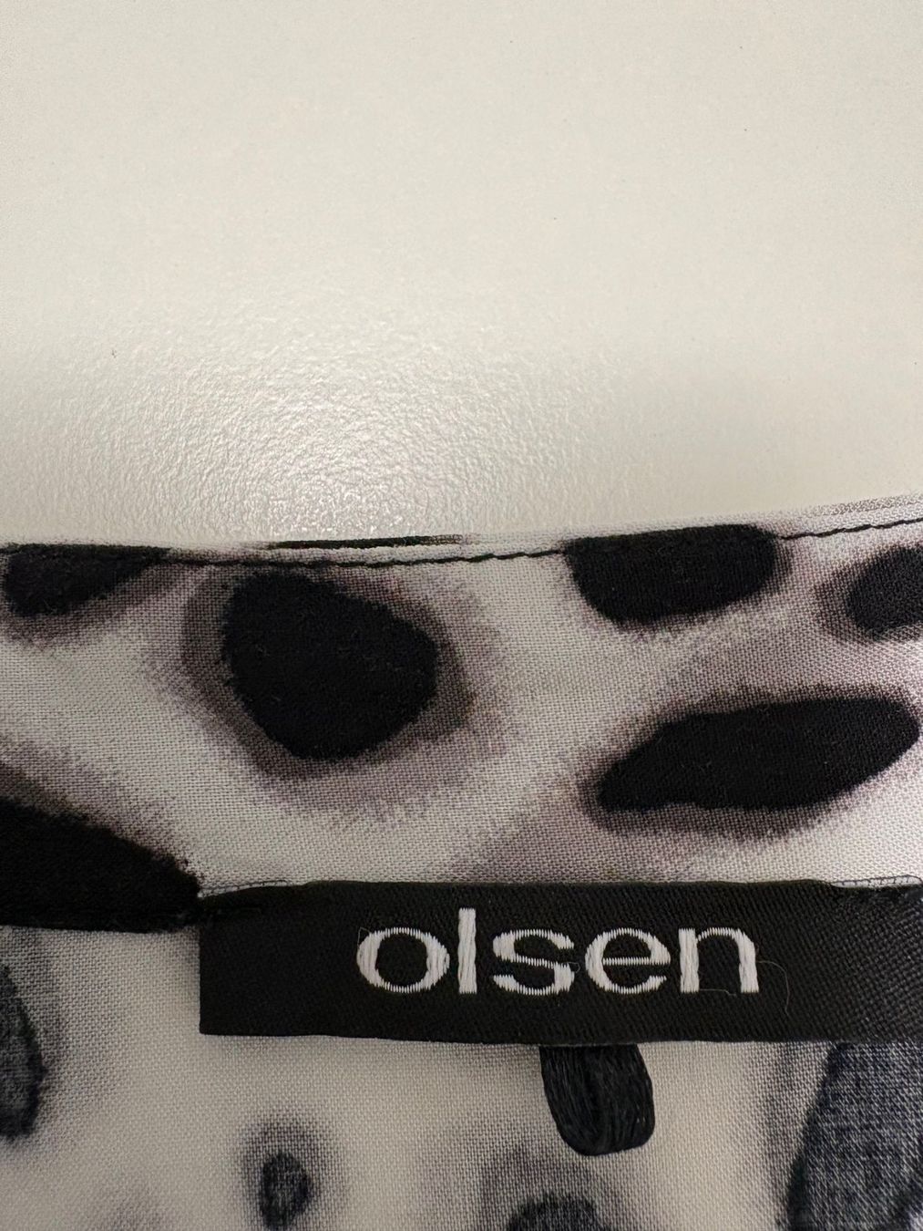 Chemisiers: Bluse Leopard, mit Knöpfen 38 – Neuf (Voir description) à Glattpark (Opfikon) par Pangie 5