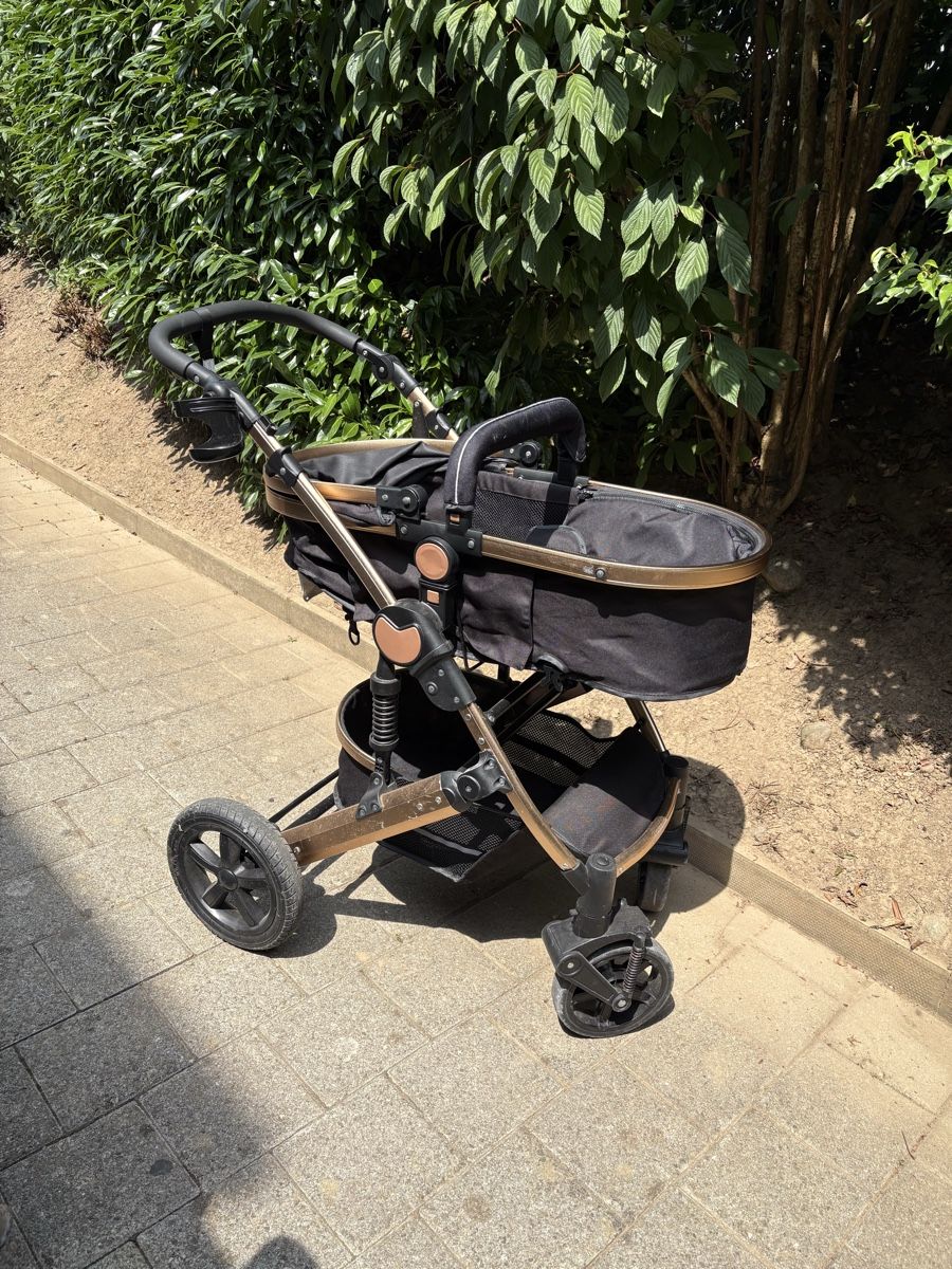 Kinderwagen: Kinderwagen – Gebraucht aus Gutenswil von estdan 2
