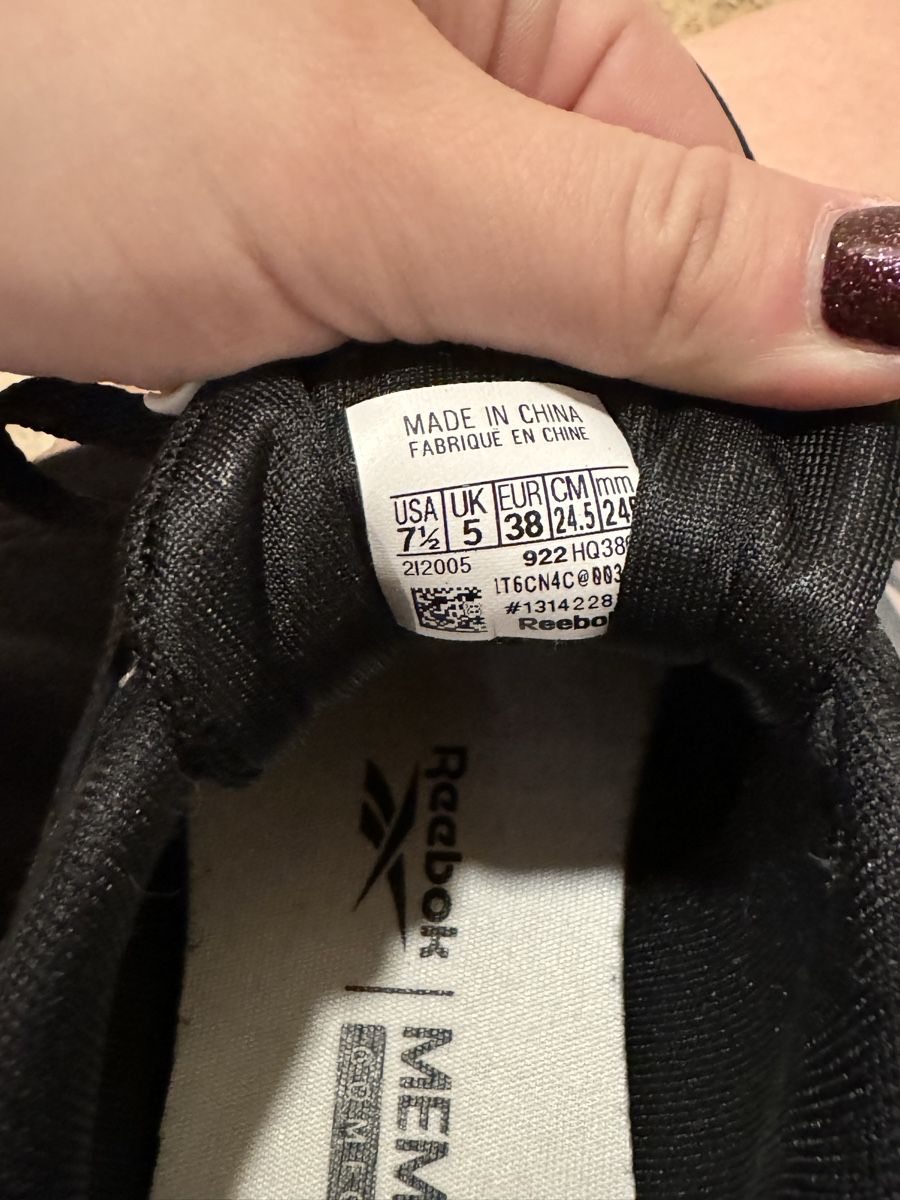Reebok Scarpe da donna: Reebok Schuhe Gr 38 – Nuovo (secondo la descrizione) da Oeschgen venduto da Mich_elle 2