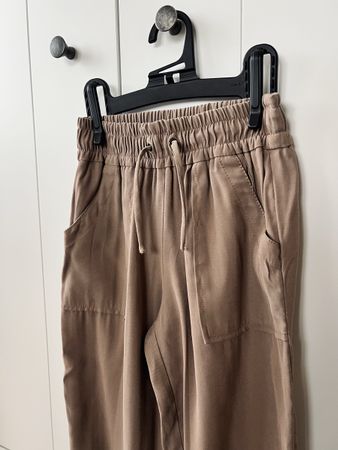 Zara 116 Hose braun
