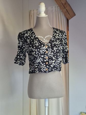Clockhouse Bluse Blumenmuster schwarz Grösse 40 Zustand neuv