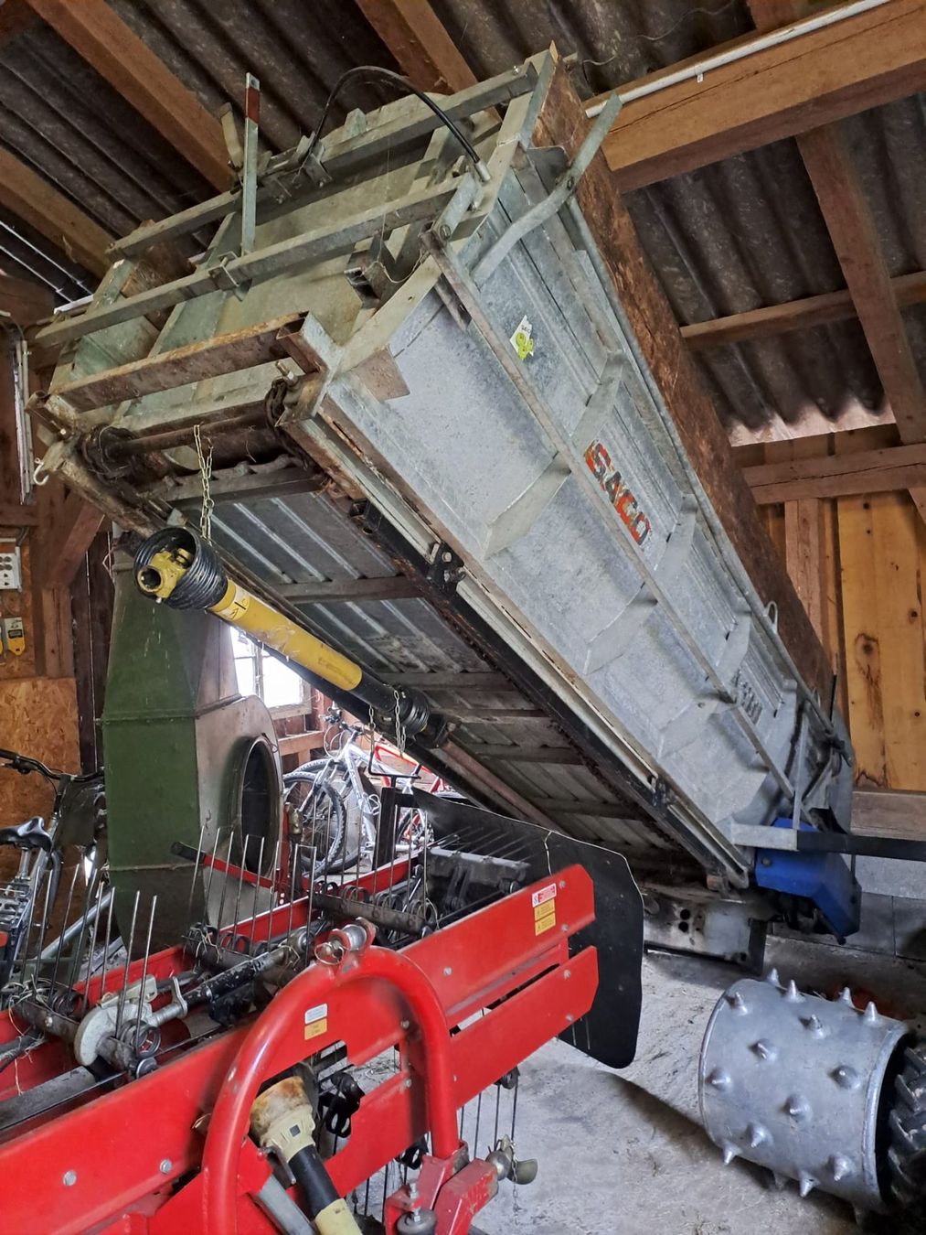 Rapid Tracteurs: Rapid 1750 – D'occasion à Küssnacht am Rigi par dan_57y7 4