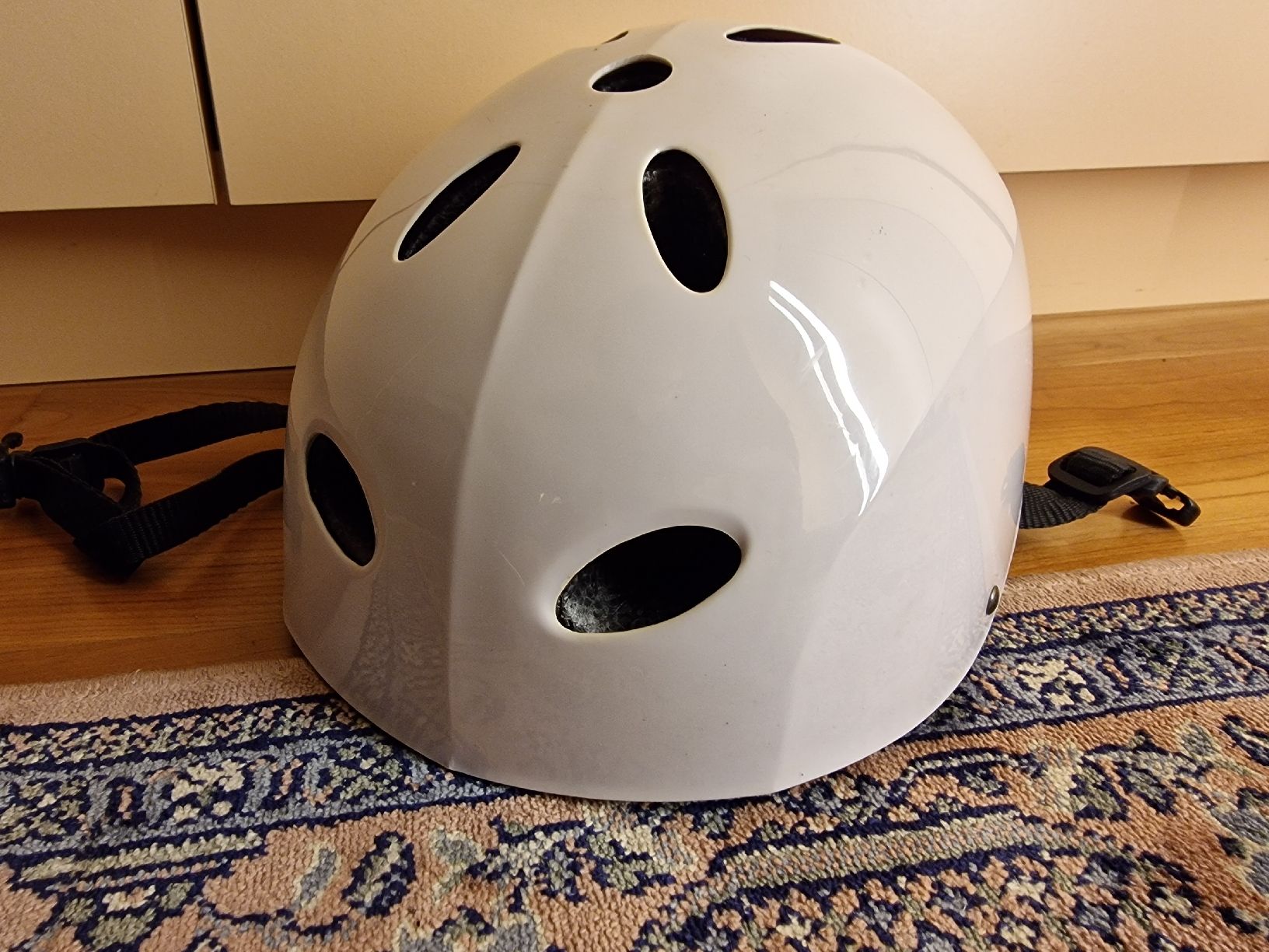 Helme: Skatehelm, Velohelm - Grösse 56-58cm - weiss – Gebraucht aus Bürglen UR von luiroedes 4