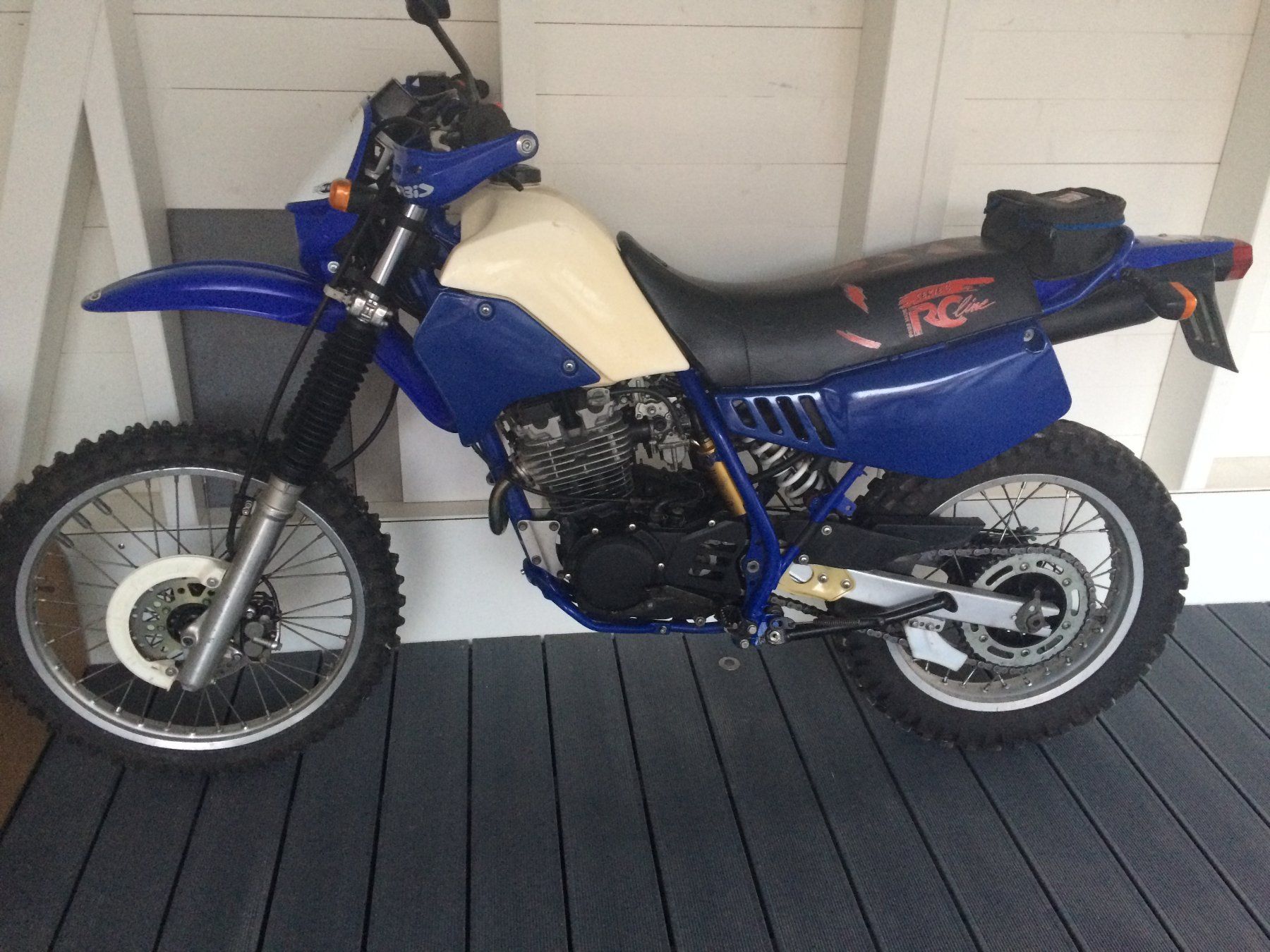 Yamaha Strada: Yamaha TT 350 Supermoto – Usato da Seewen SO venduto da Swiss-moto-bike 2