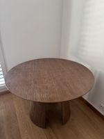 table MOME ZURI en chêne blanchi