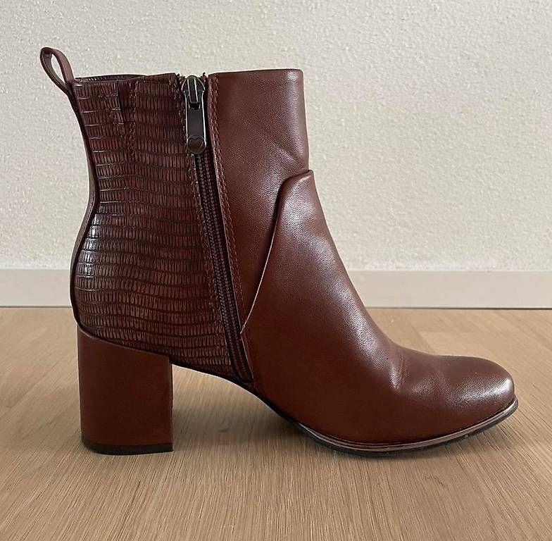 Scarpe da donna: Stiefelette, Gr. 39, bloss 1x getragen – Usato da St. Gallen venduto da joa_ls9v 2