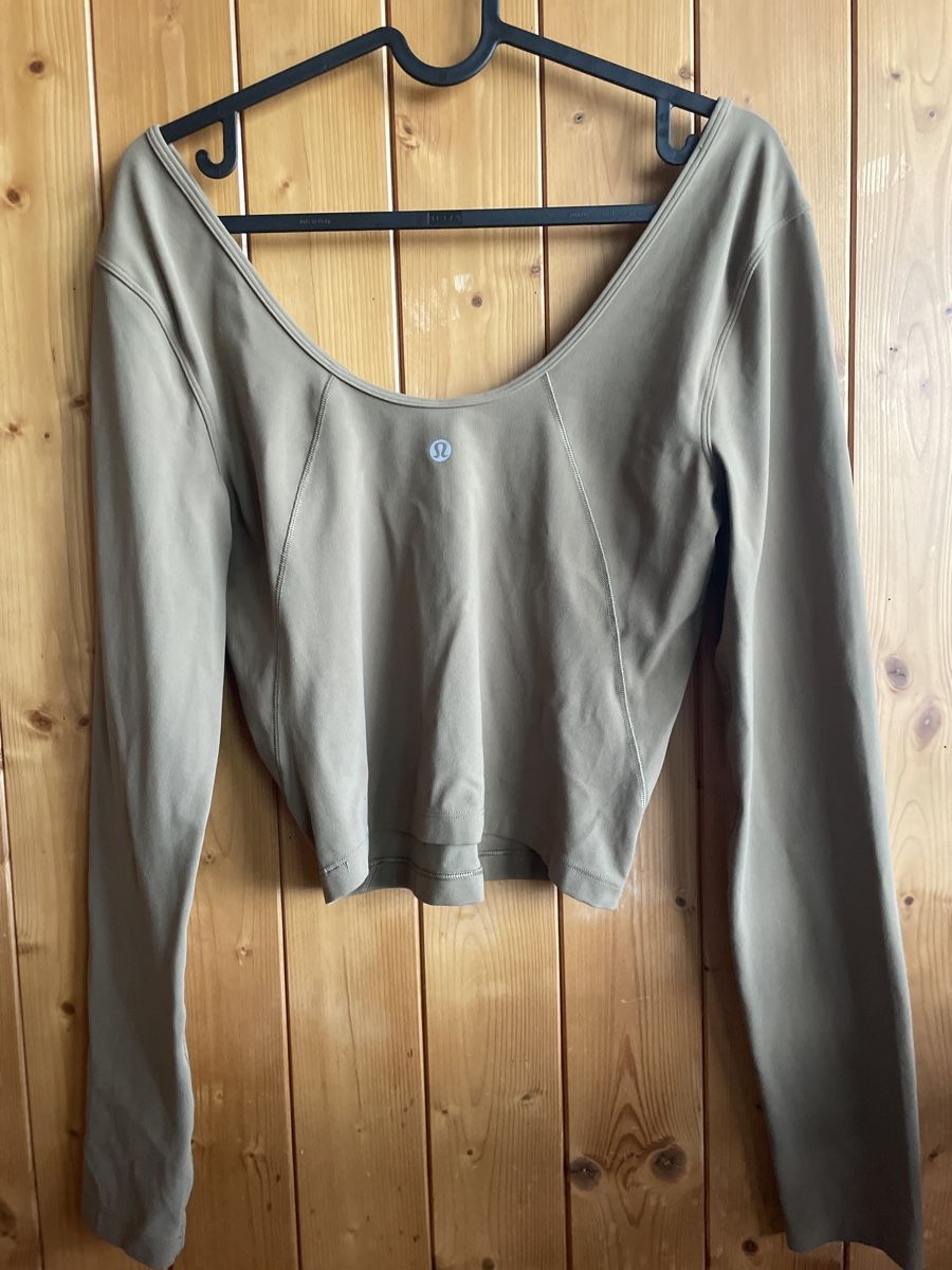 Lululemon T-shirt: Lululemon Align Langarmshirt Größe 6 – Nuovo (secondo la descrizione) da Neuchâtel venduto da che_ql9t 1