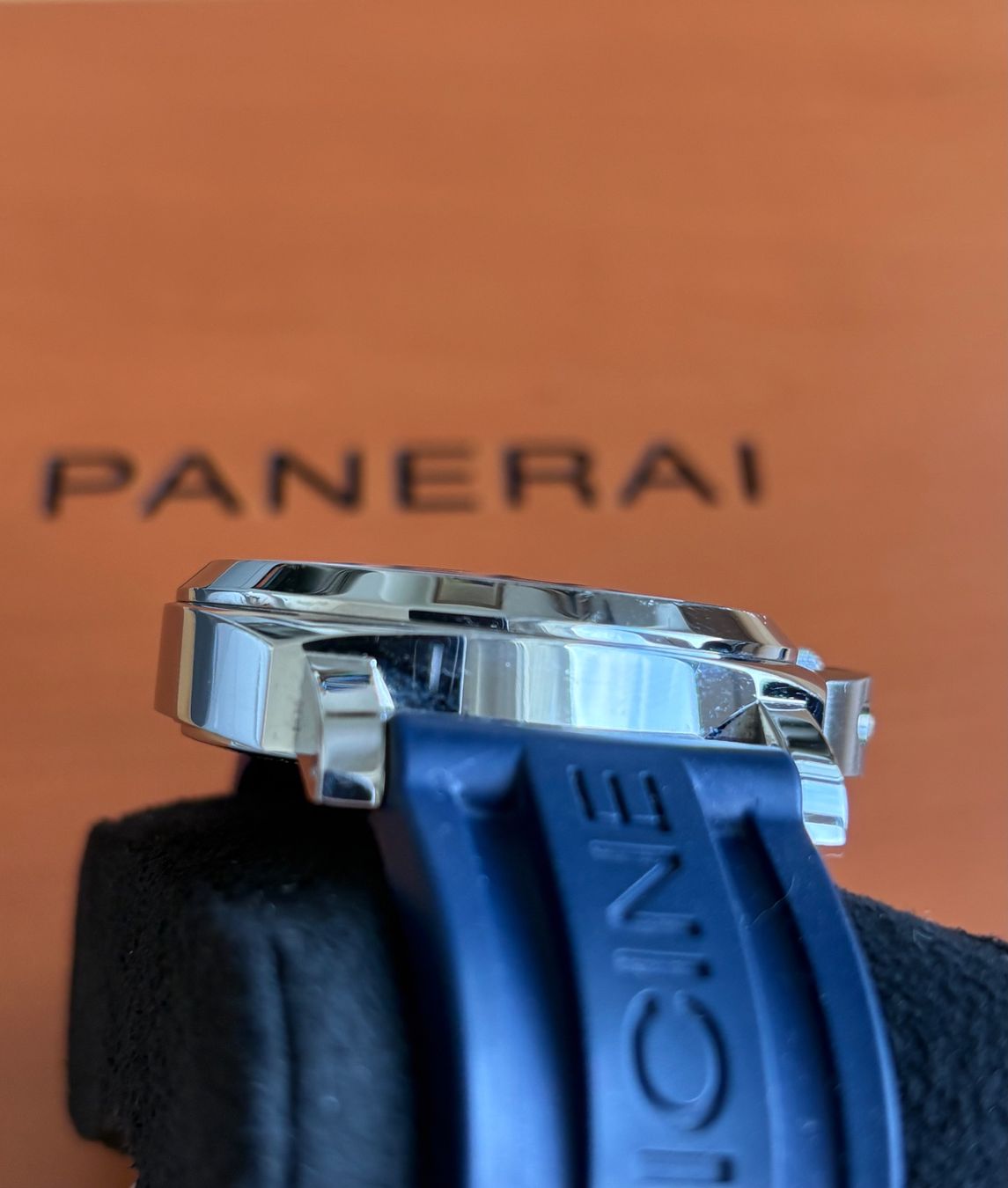 Panerai Uhren: PANERAI Luminor Marina 8 Days PAM00510 – Gebraucht aus Birsfelden von Mynos 8