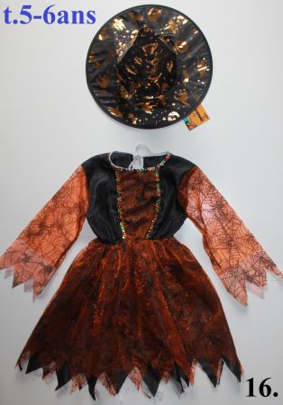 Costume sorcière / Hexe t. 5 - 6 ans
