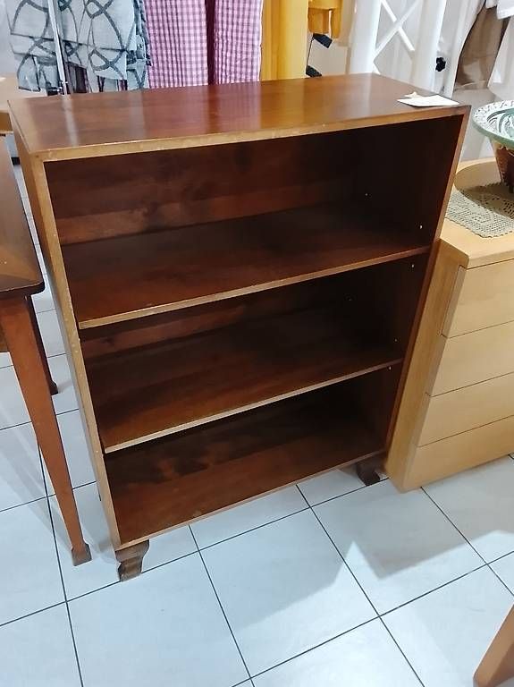 Scaffali: Herziges kleines Regal / Büchergestell – Usato da Neuhausen am Rheinfall venduto da galleria13
