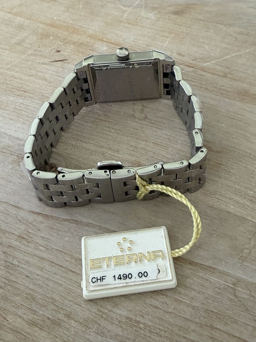 Eterna Orologi: Eterna Historique Armbanduhr NEU – Nuovo e nell'imballaggio originale da Schaffhausen venduto da oscarstahelag 1