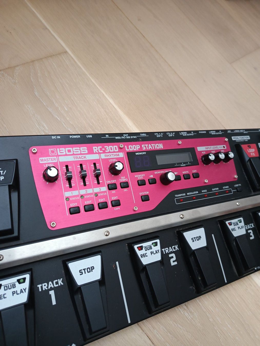 Boss Strumenti musicali: Boss RC-300 Loop Station - voll funktionstüchtig – Usato da Muolen venduto da Brassmaster27 1