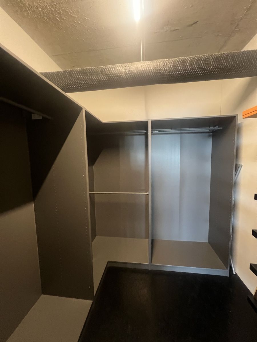 Armadi: IKEA PAX Kleiderschrank – Usato da Zürich venduto da Zoe.E 2