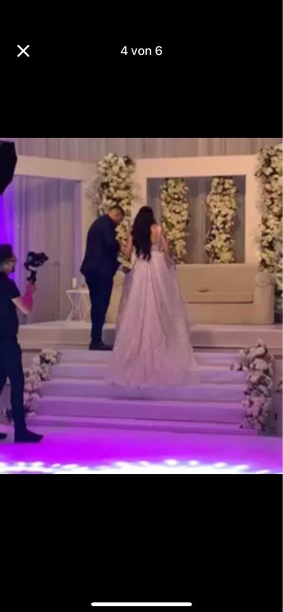Vestiti: Wunderschönes, elegantes Brautkleid mit Schleppe – Usato da Glattpark (Opfikon) venduto da malouamelia 3
