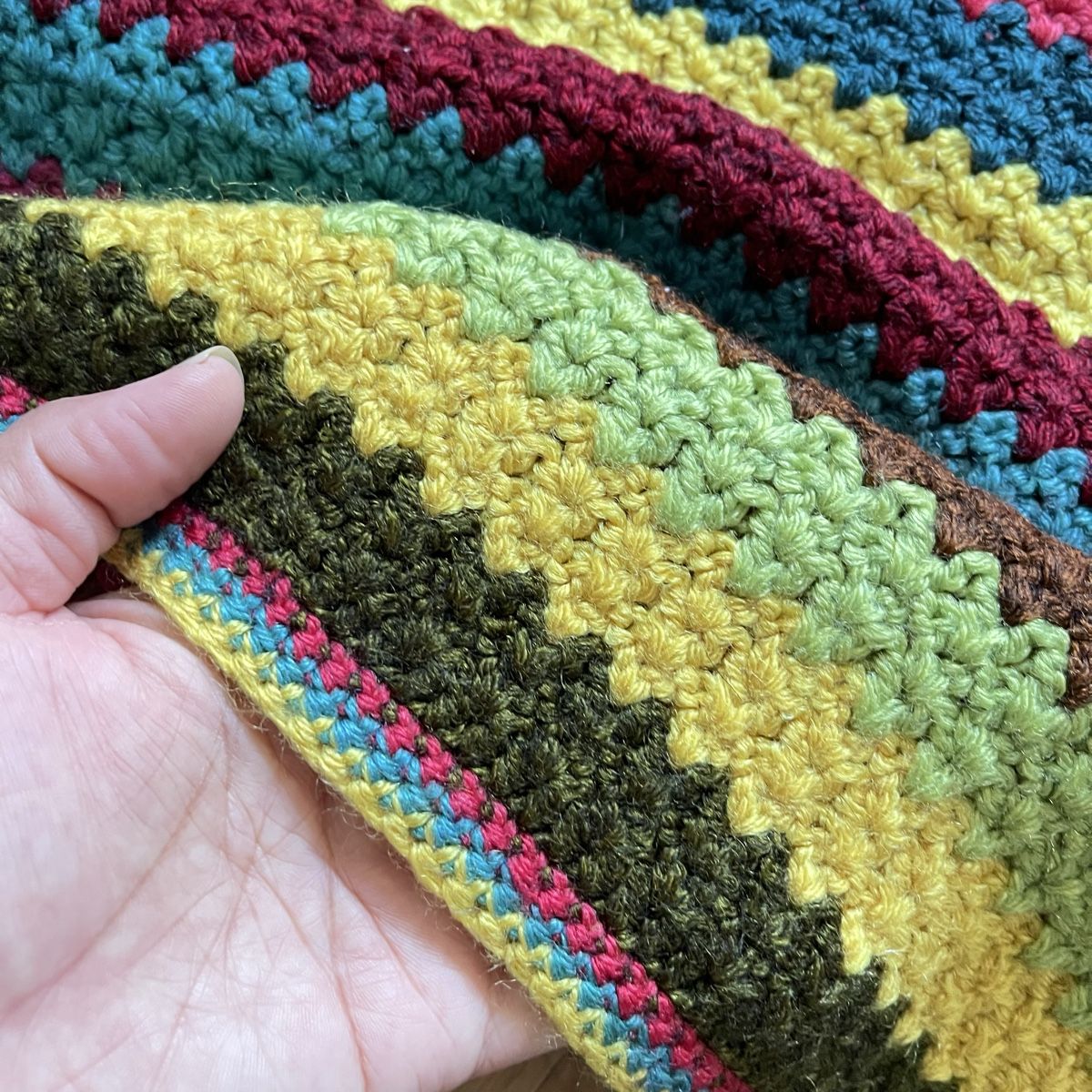 Decken: Handgestrickte Decke mehrfarbig gestreift – Gebraucht aus Bern von dek_7bjd 5