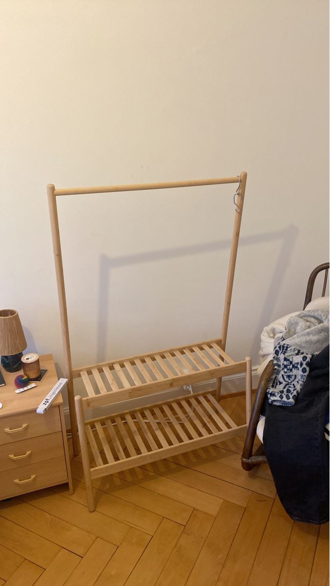 Altro in Decorazioni & Accessori: Kinderkleiderstange / Abstellfläche – Nuovo (secondo la descrizione) da Basel venduto da yan_5jq5