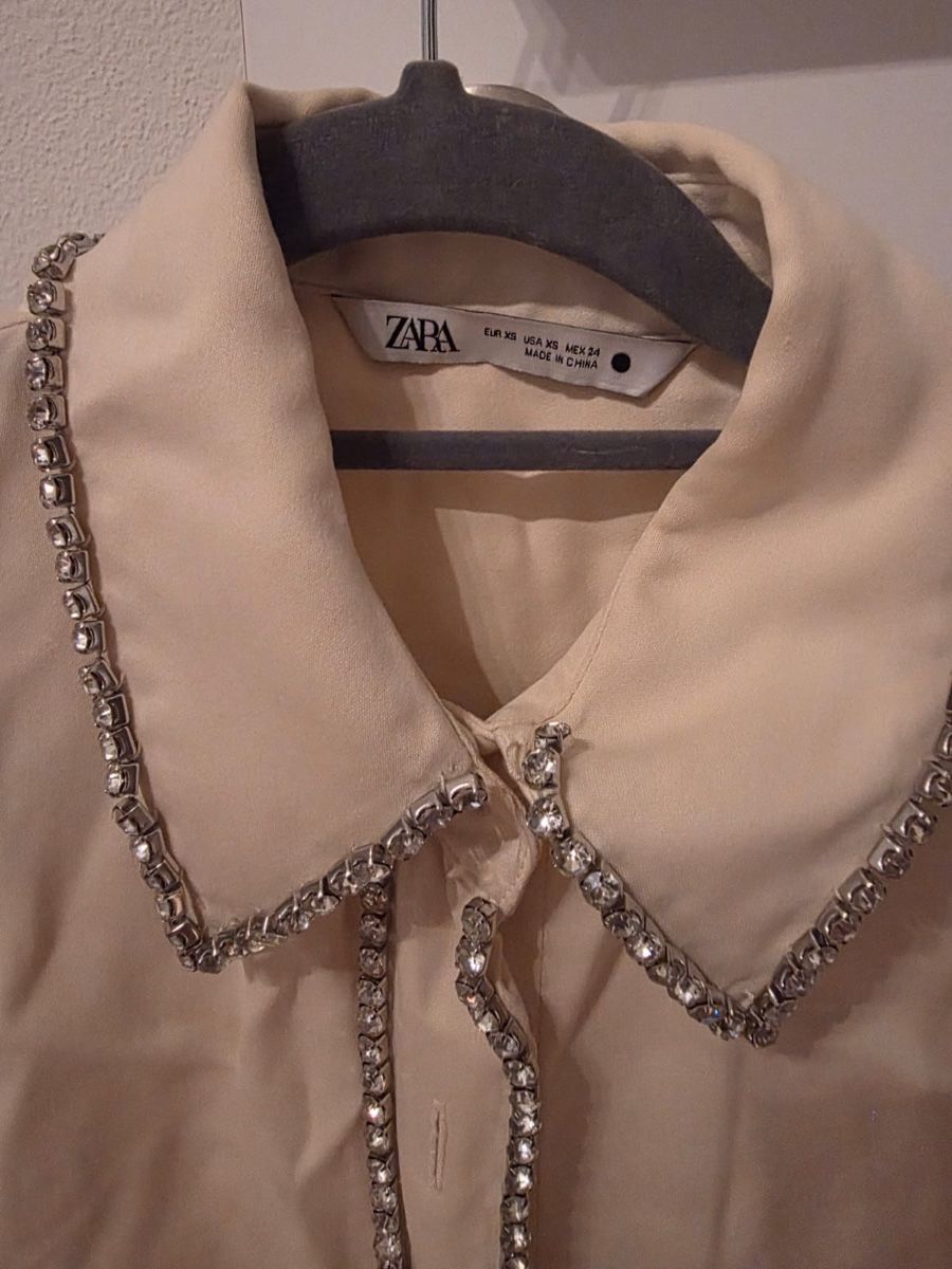Zara Camicette: Zara Bluse beige XS mit Strass – Nuovo (secondo la descrizione) da Altendorf venduto da Aleksandrasa 1