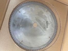 Hartmetall Sägeblätter