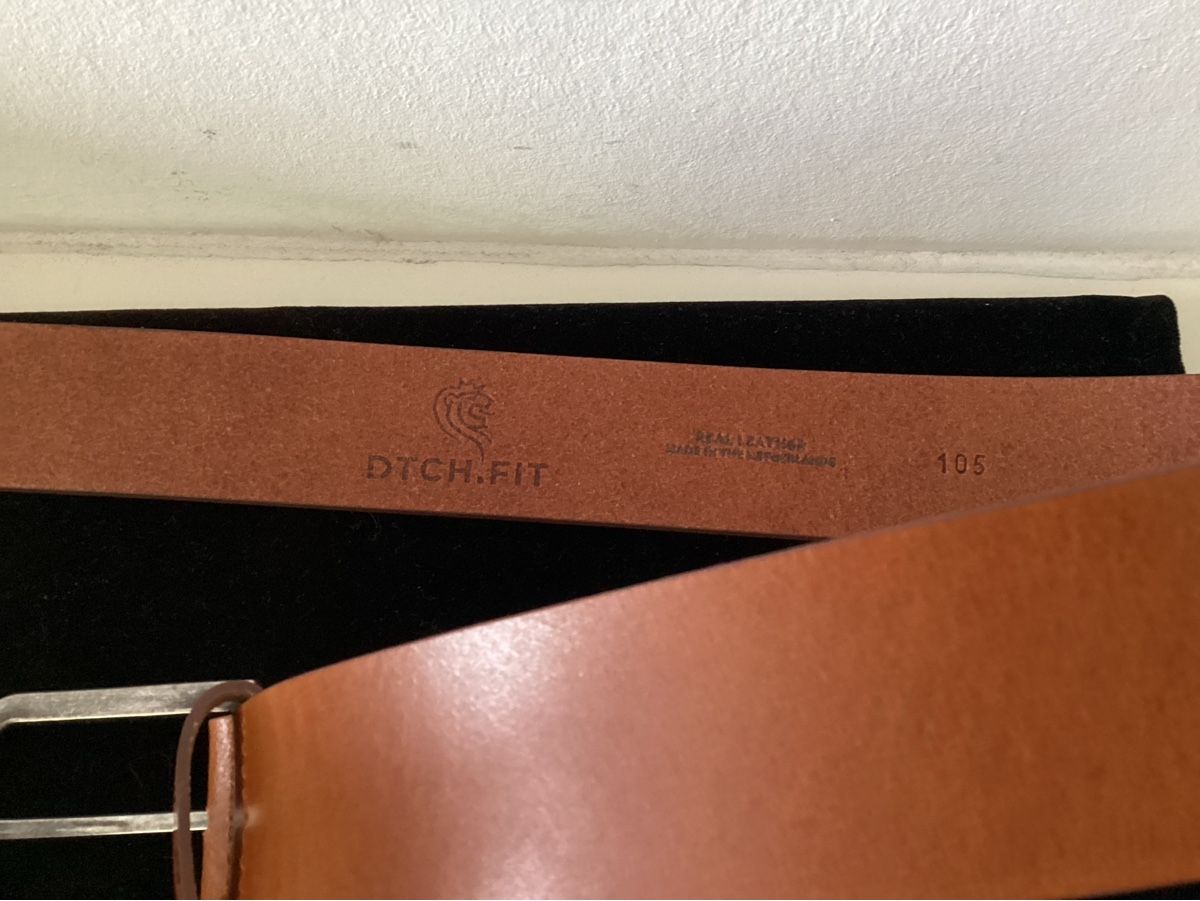 Cinture: Dtch.Fit, Herrengürtel, 105 cm – Nuovo e nell'imballaggio originale da Salenstein venduto da Esprit57 2