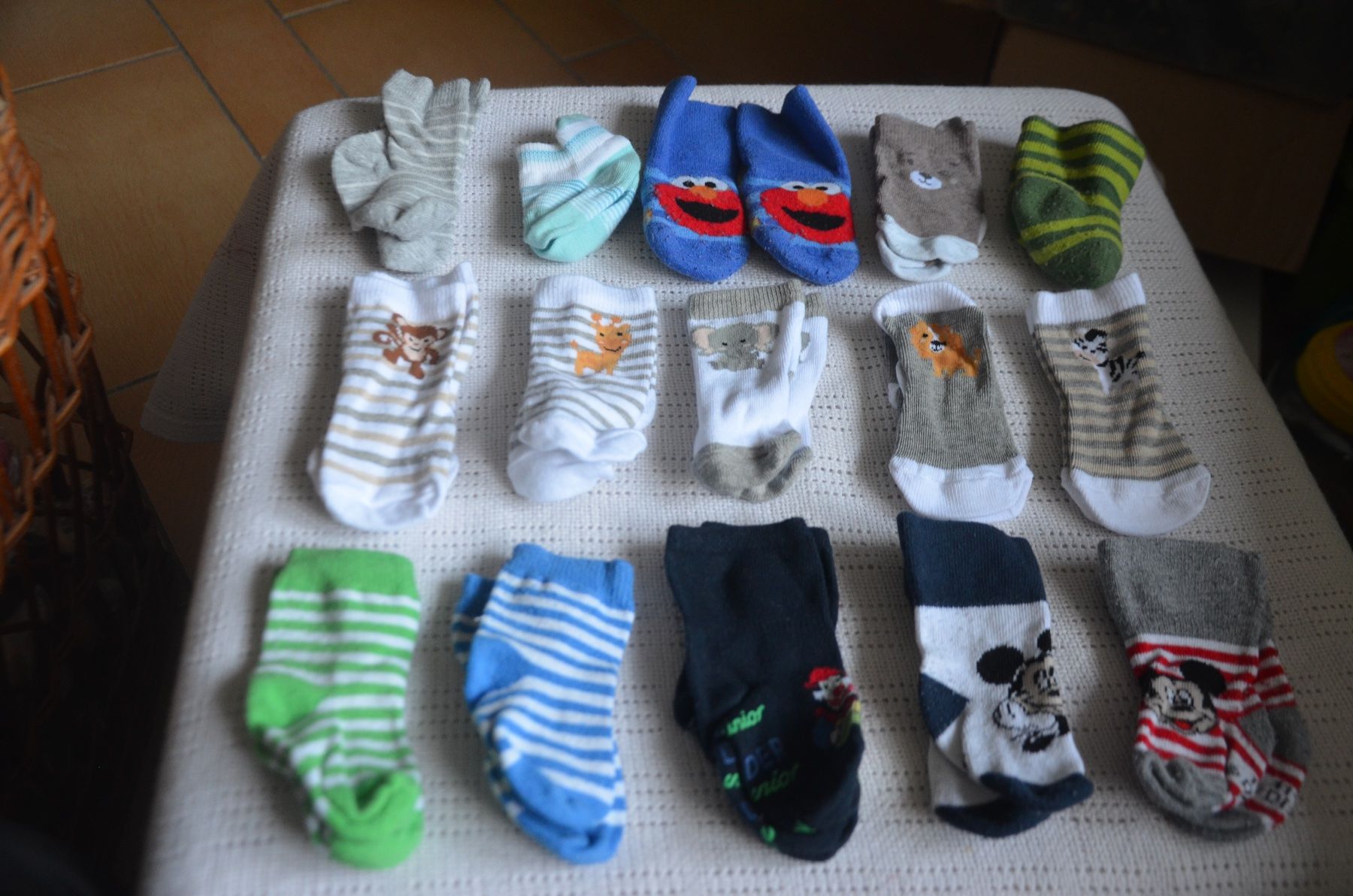 Lotti & Set di vestiti: TAILLE 62 - 15 PAAR BABY SOCKEN – Usato da Chiasso venduto da Dolly015