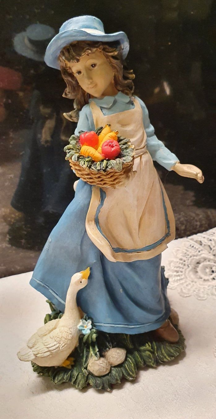 Figuren: Blumenmädchen Landhausstiel – Neu (gemäss Beschreibung) aus Mönchaltorf von Joka013 1