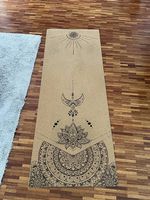 Wunderschöne Kork-Yogamatte