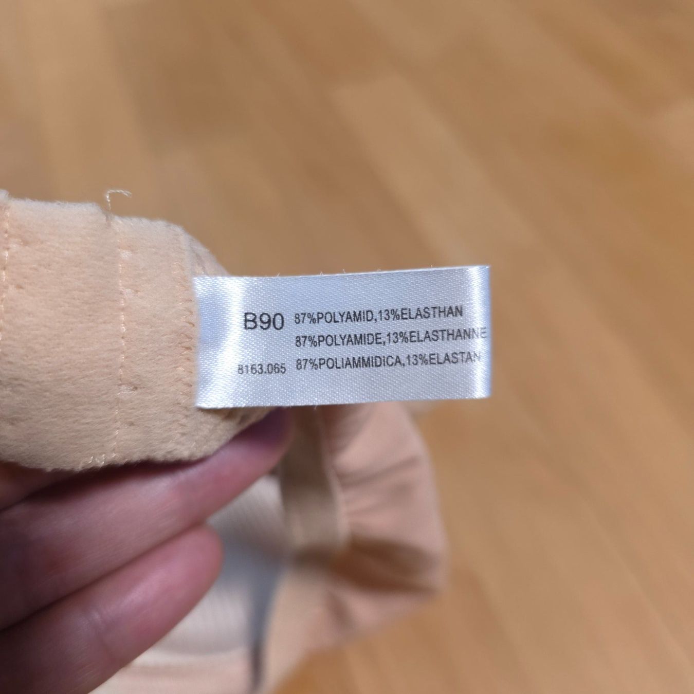 Altra biancheria intima: BH B90 nude ohne Polster Spitze – Usato da Wald ZH venduto da CapLux 6