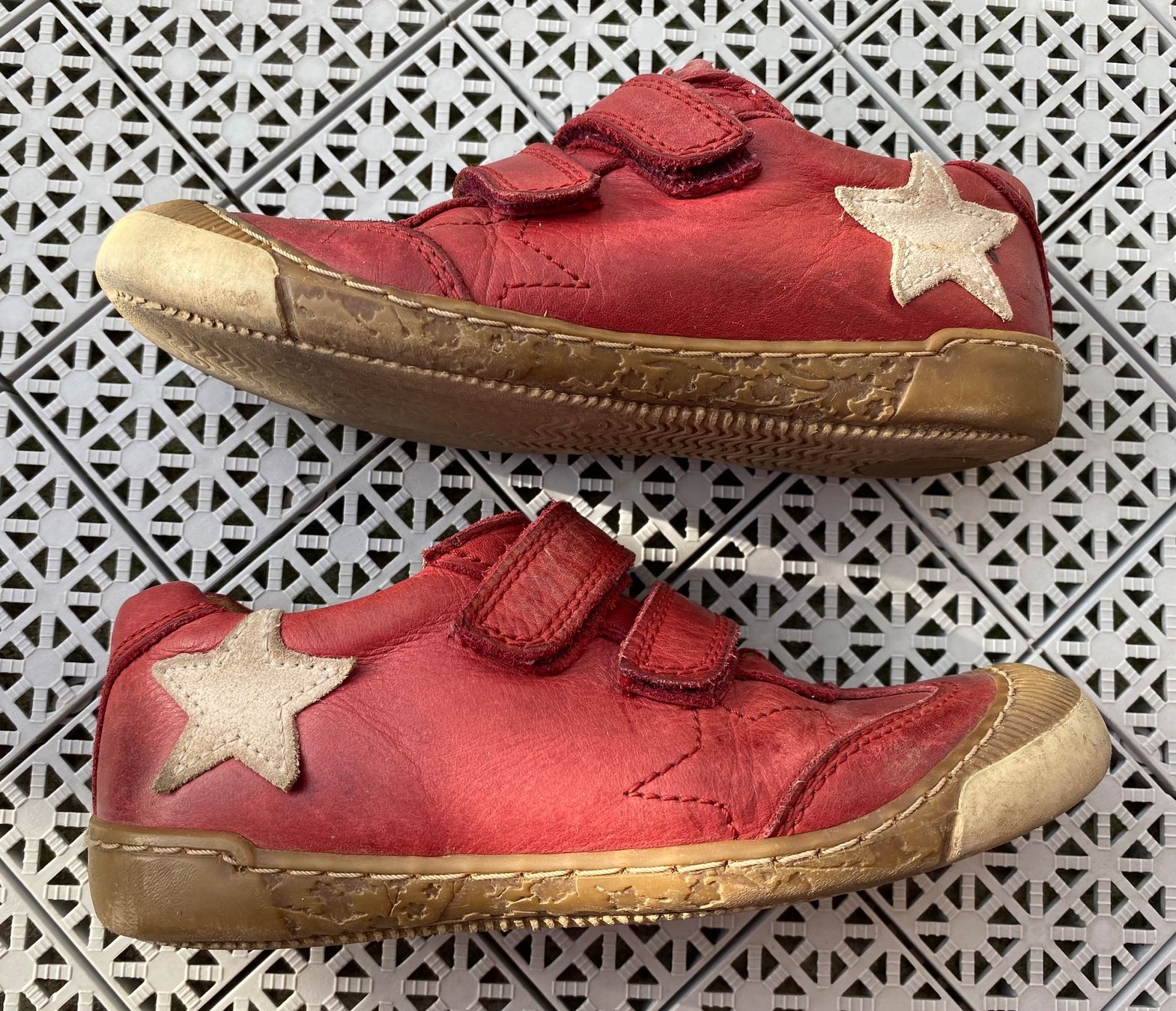 Bisgaard Scarpe per ragazze: Bisgaard Sneaker mit Stern - Größe 31 – Usato da Urdorf venduto da Bets4 1