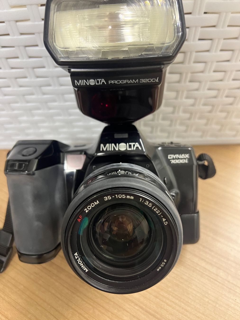 Minolta Kamera: Fotokamera MINOLTA 7000i mit Blitz – Gebraucht aus Rothrist von Digibobi 2