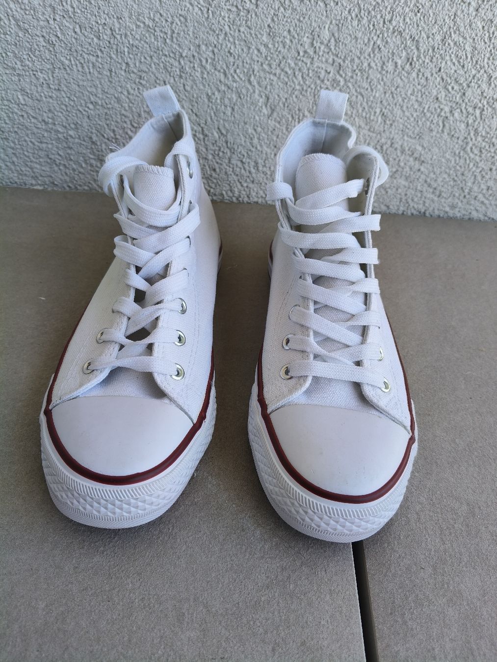 Herrenschuhe: Sneakers blanches neuves 38 – Neu (gemäss Beschreibung) aus Monthey von lesaffairesdecamille