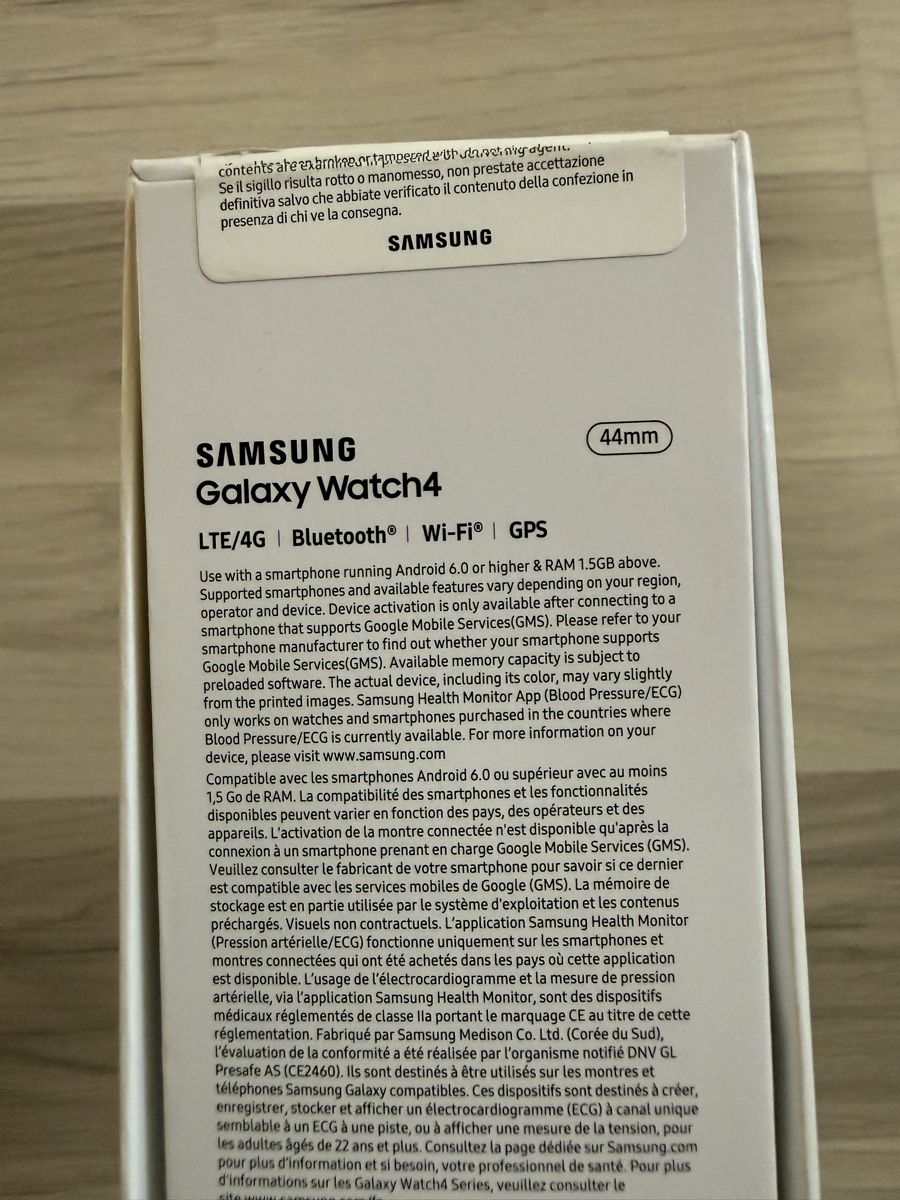 Samsung Smartwatch: Samsung Galaxy Watch4 – Nuovo e nell'imballaggio originale da Goldswil venduto da julia_hafner 2