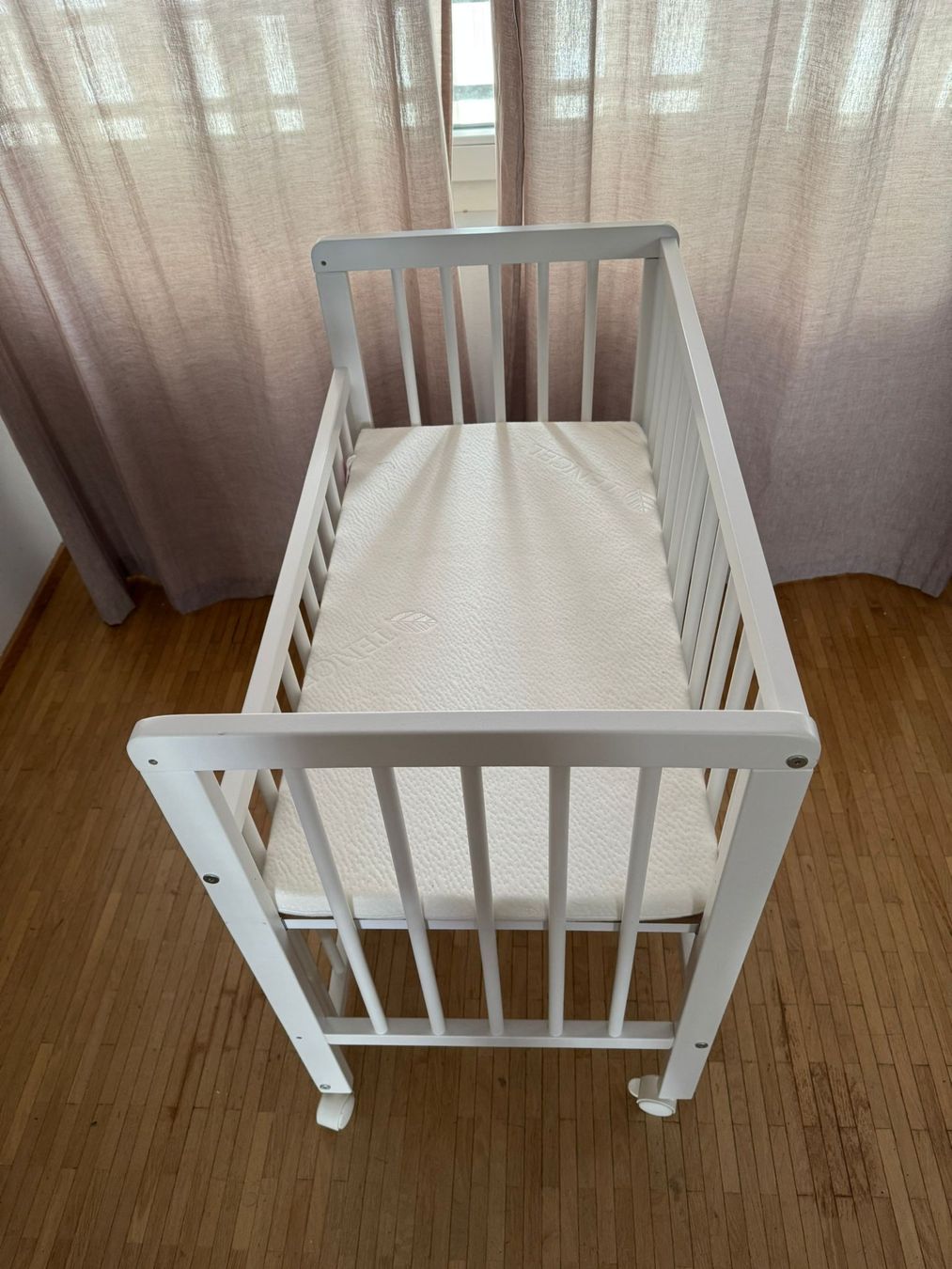 Lits: Beistellbett weiss mit Rollen – Neuf (Voir description) à Winterthur par jessy.j3012 1
