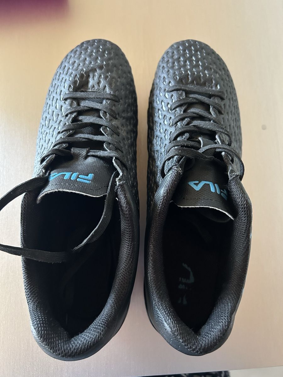 Fila Scarpe da uomo: Fussballschuhe FILA 43 – Usato da Sils im Domleschg venduto da preski76