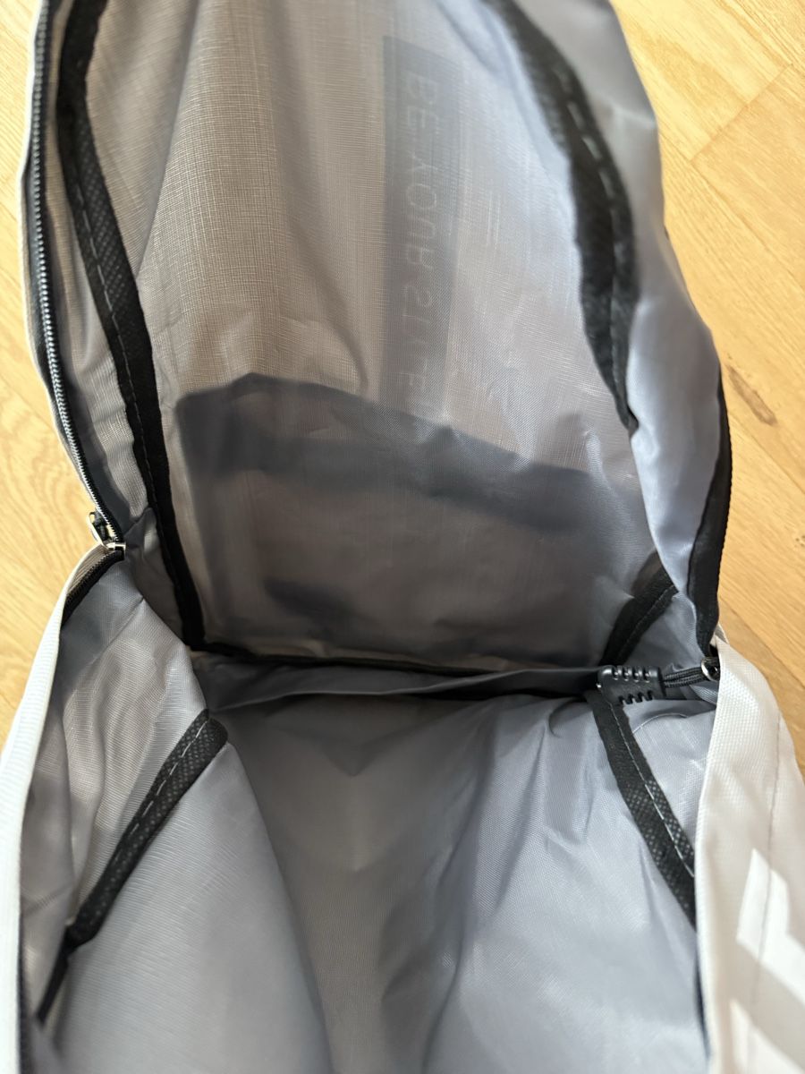 Zaini: Rucksack grau, Textil, neuwertig, modisch – Nuovo (secondo la descrizione) da Wil SG venduto da man_jcm5 2