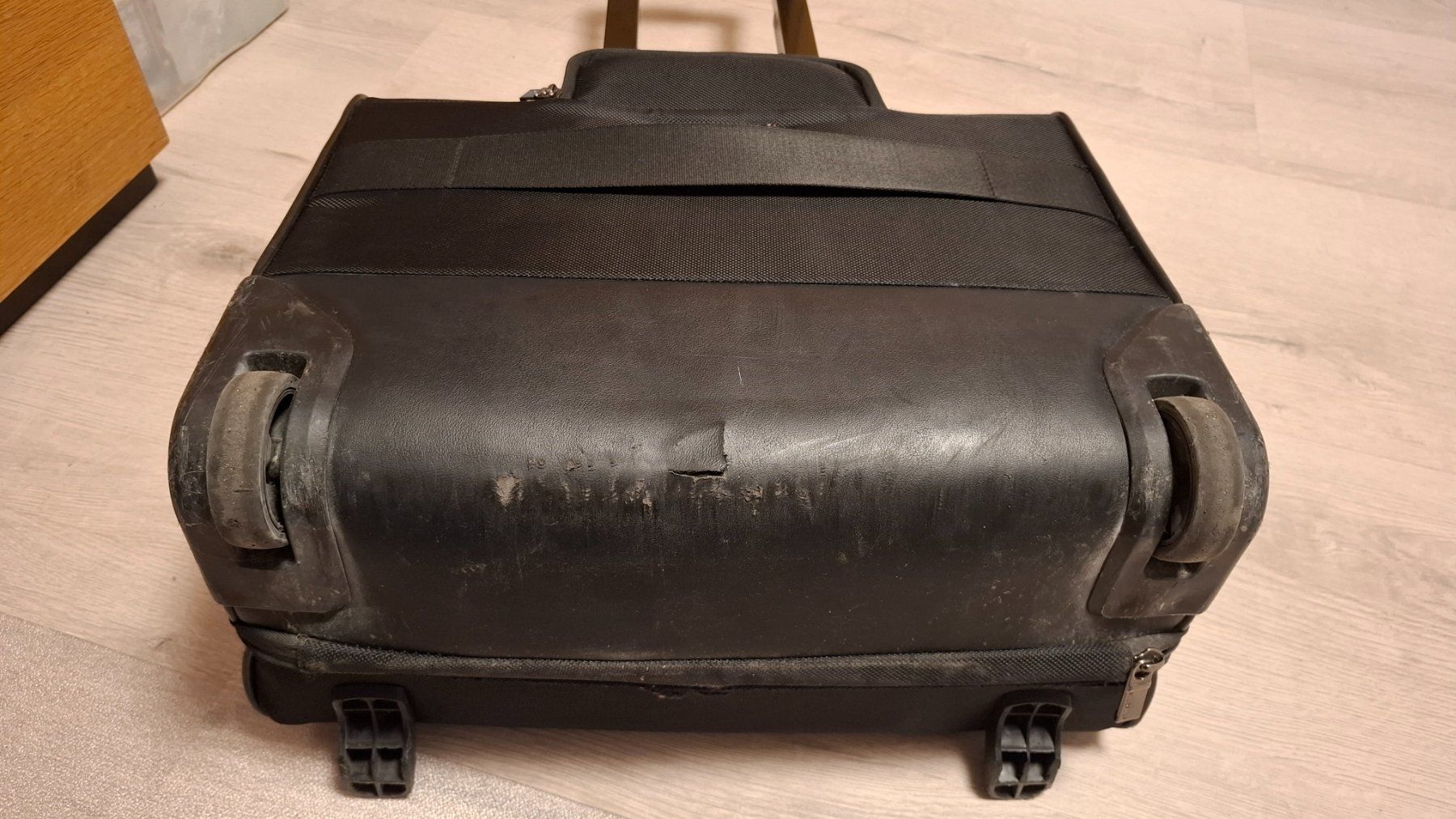 Valigie & Borse: SAMSONITE Business Trolley / Rollkoffer schwarz – Usato da Oberuzwil venduto da Dingo4 3