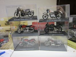 Motos 1/24