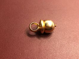 Anhänger Eichel aus 18 Karat Gelbgold Au 750