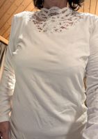 5 weisse Spitzenshirts zusammen Gr. 38/40