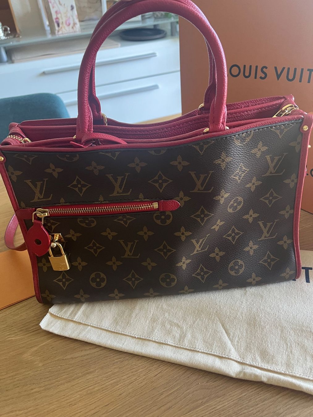 Louis Vuitton Borse da donna: Louis Vuitton sehr gut erhalten – Usato da Buochs venduto da Cholena1 1