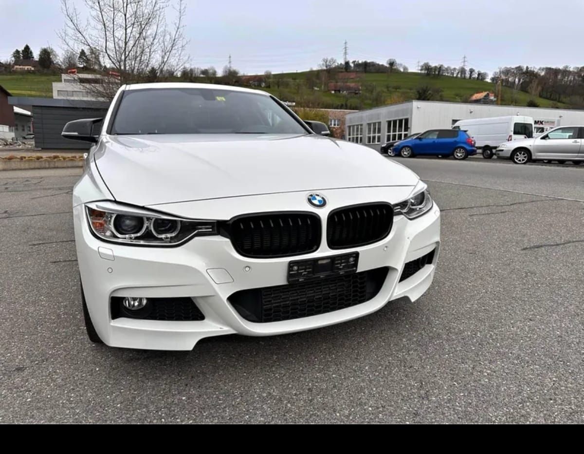 BMW Automobili: BMW 328i Xdrive f30 packM – Usato da Courtételle venduto da jog_2kdx 2