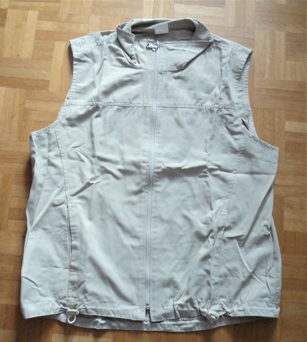 Gilet & Giacche senza maniche: Gilet – Usato da Rafz venduto da Sonnenblume305