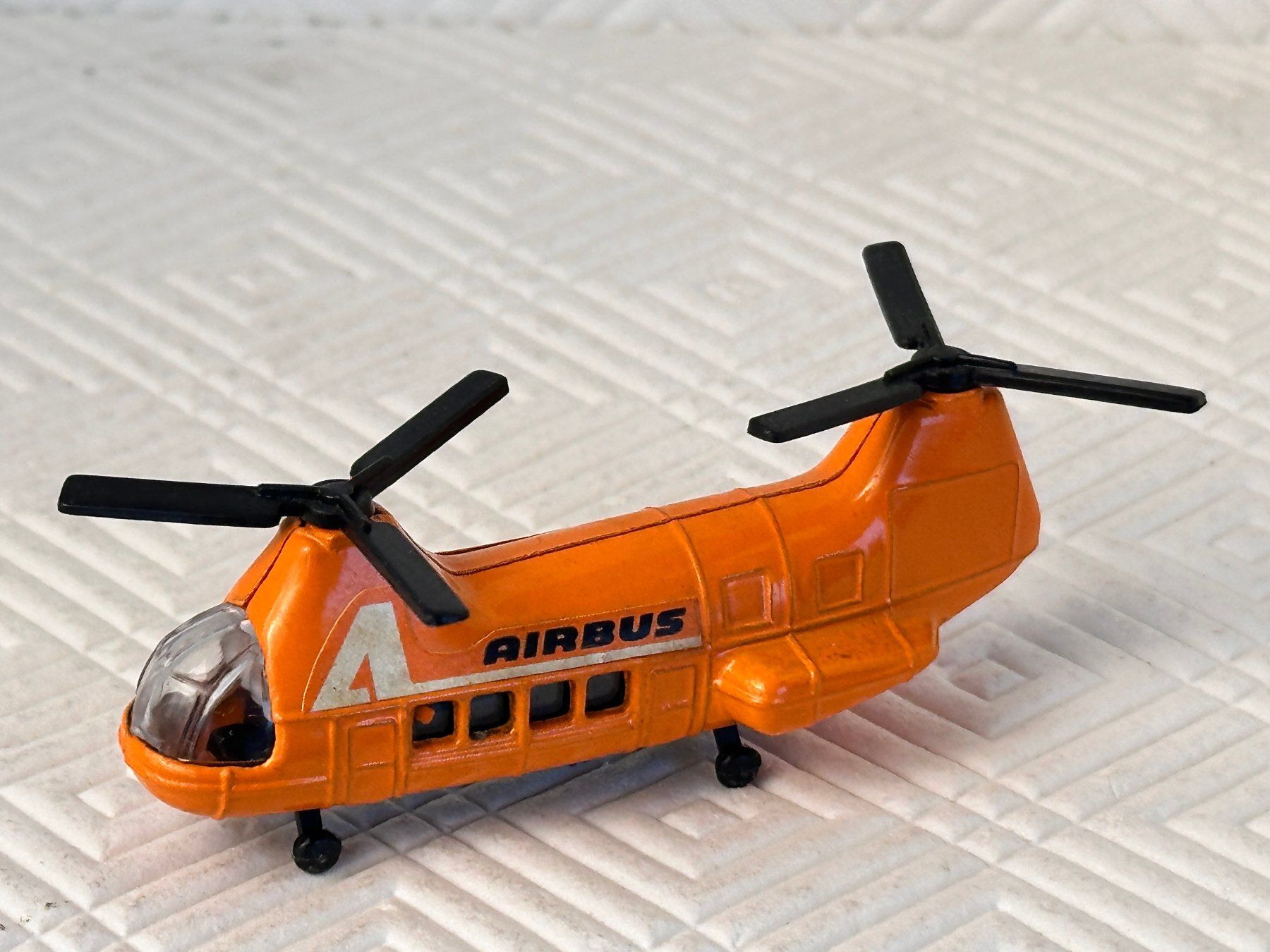 Corgi Toys Modellini d'auto: Corgi Juniors , Airbus – Usato da Seuzach venduto da Jage
