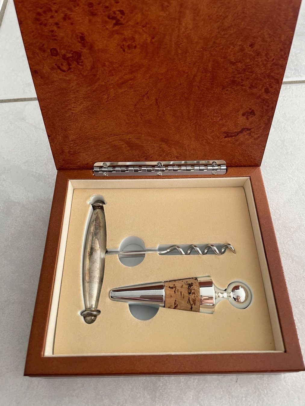 Apribottiglie & Tappi per chiusura: Korkenzieher Set – Nuovo (secondo la descrizione) da Luzern venduto da Topseller1000