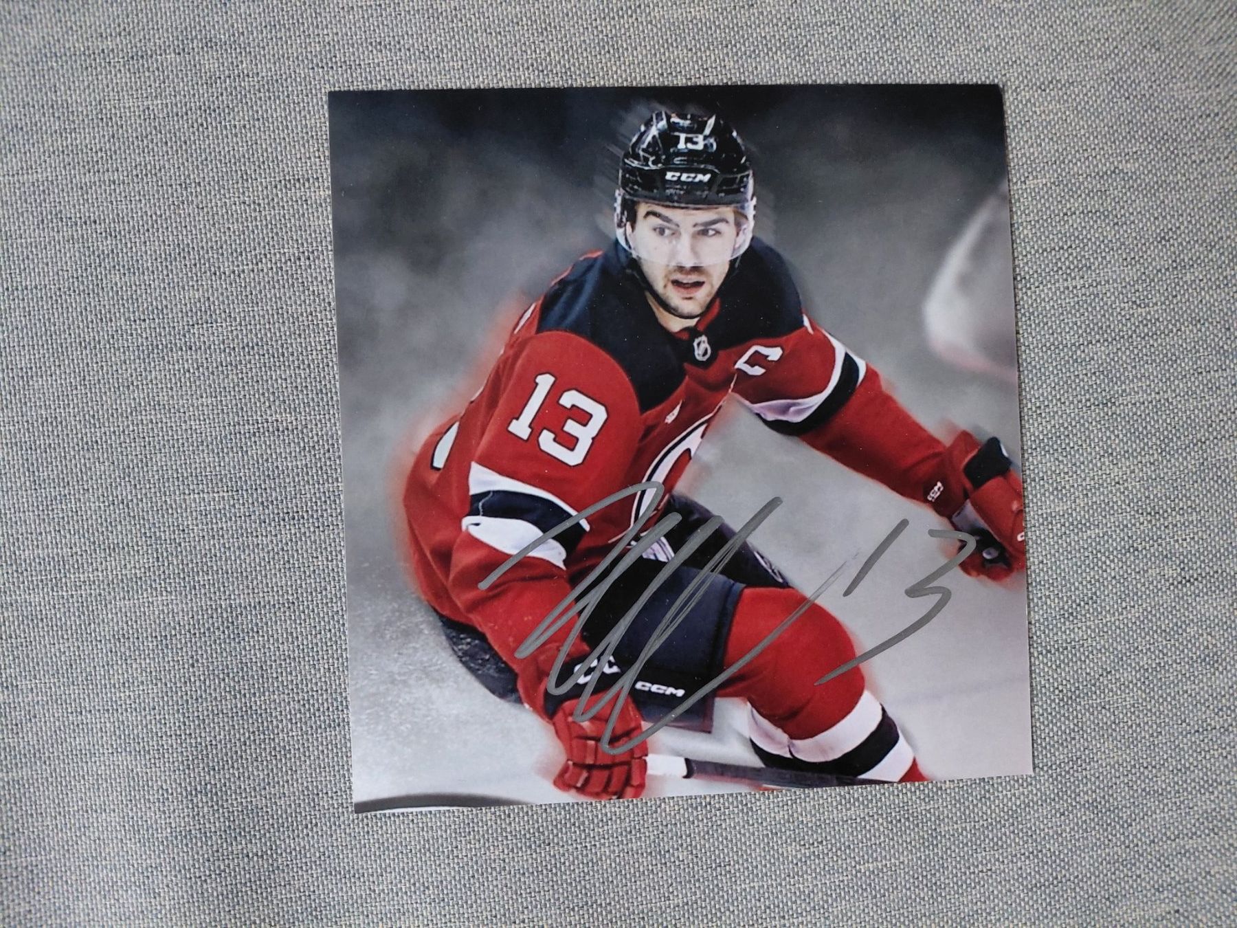 Autografi: Autogramm Nico Hischier – Usato da Schmerikon venduto da Olympia04