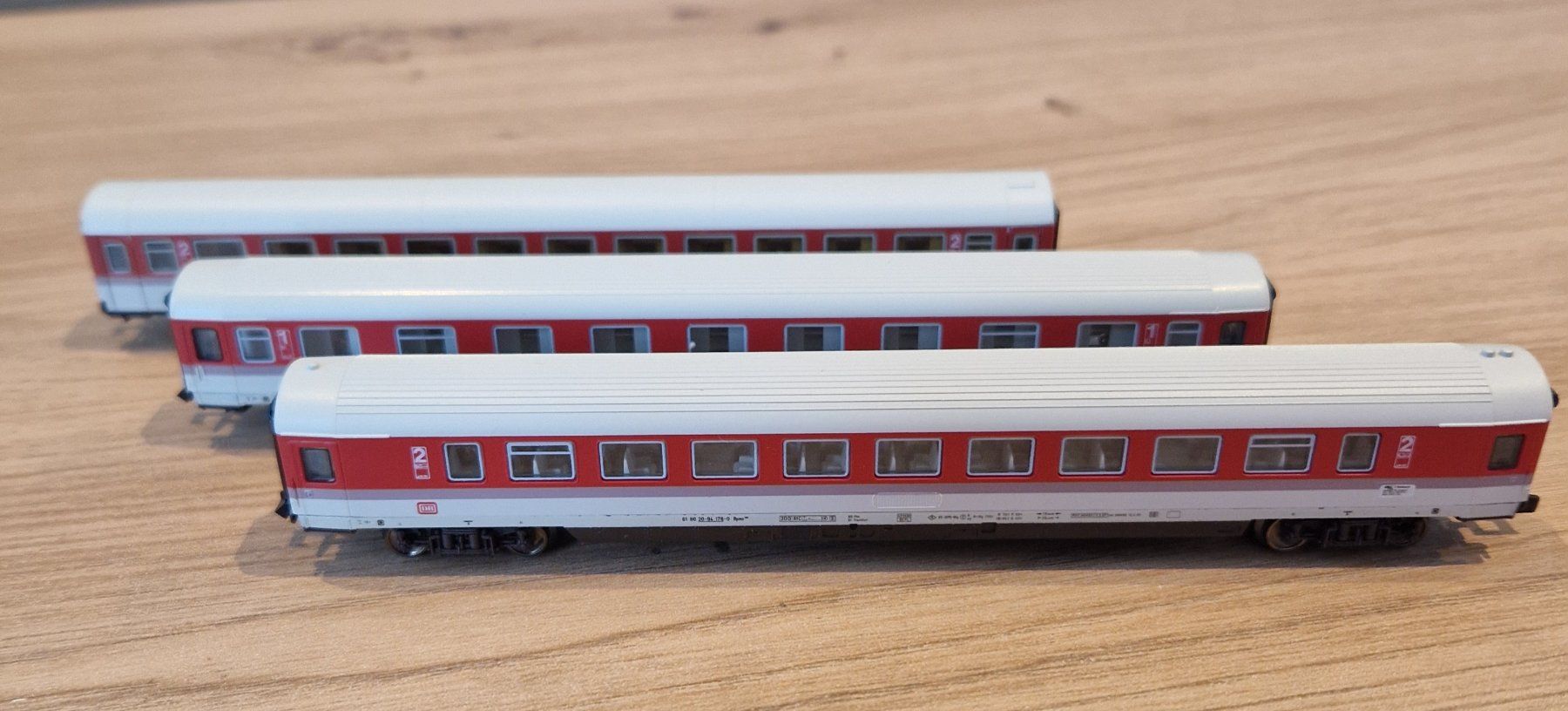 Fleischmann Modellini di ferrovie: Rame DB Fleischmann N – Nuovo (secondo la descrizione) da Tavannes venduto da Jacksonhmc 2