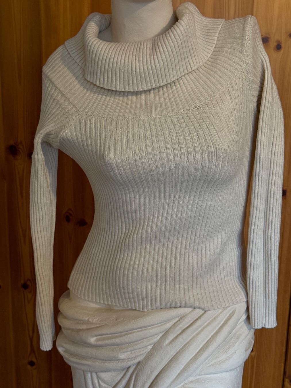 Maglioni & Felpe: ONLY Rollkragenpullover, Weiss Gr. XS, Top Zustand – Usato da Hundwil venduto da Sandysan1702