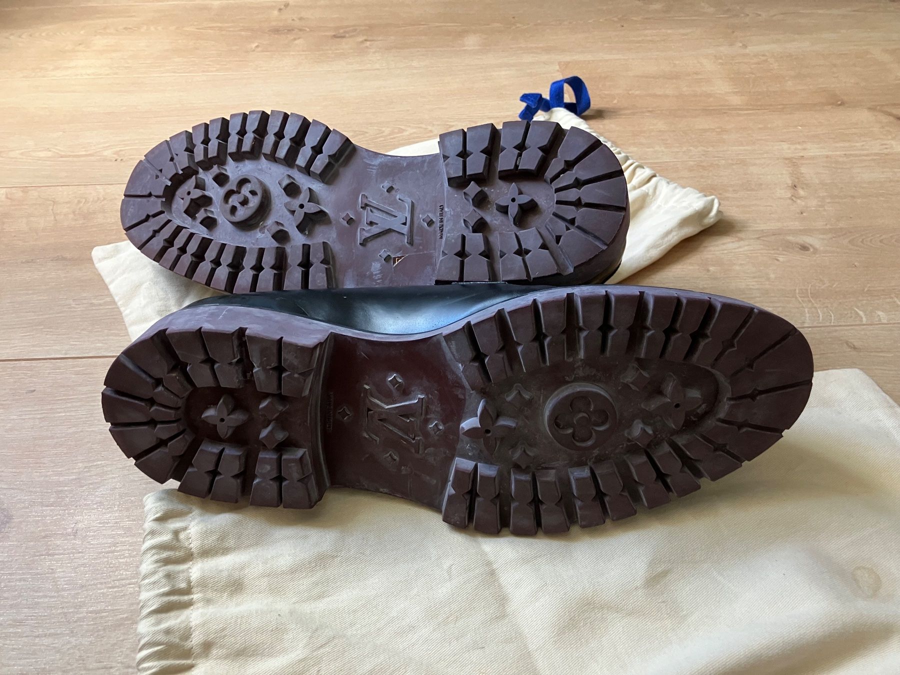 Herrenschuhe: Chaussures noires cuir en taille 43 – Gebraucht aus Epesses von rom_r925 2