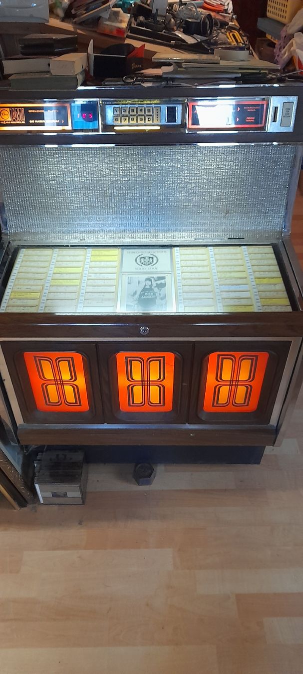 Jukebox: Jukebox Rowe Ami – D'occasion à Nesslau par Pina 1