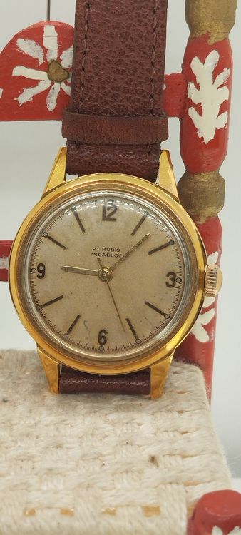 Montre mouvement mécanique FHF ST69-21 fonctionne parfait