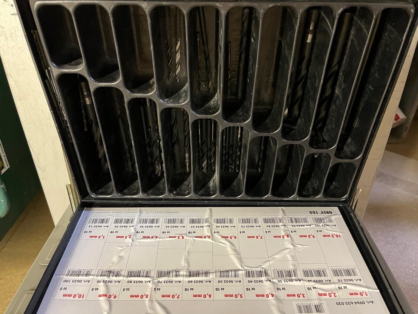 Würth Tous les outils: Würth Schubladenbox – D'occasion à Hermetschwil-Staffeln par gta8 4